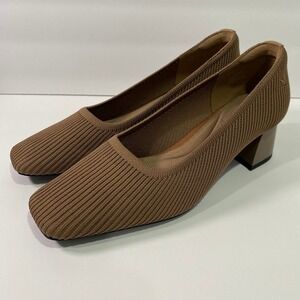 *20% OFF EOY SALE* NWB Square Toe Ribbed Heels